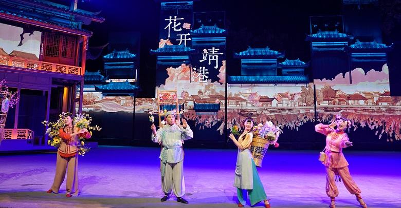 古鎮(zhèn)新戲
